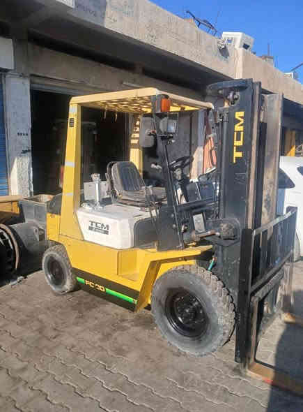 رافعه شوكيه نوع تي سي ام ياباني حموله طنين بانزين كير عادي ***********
