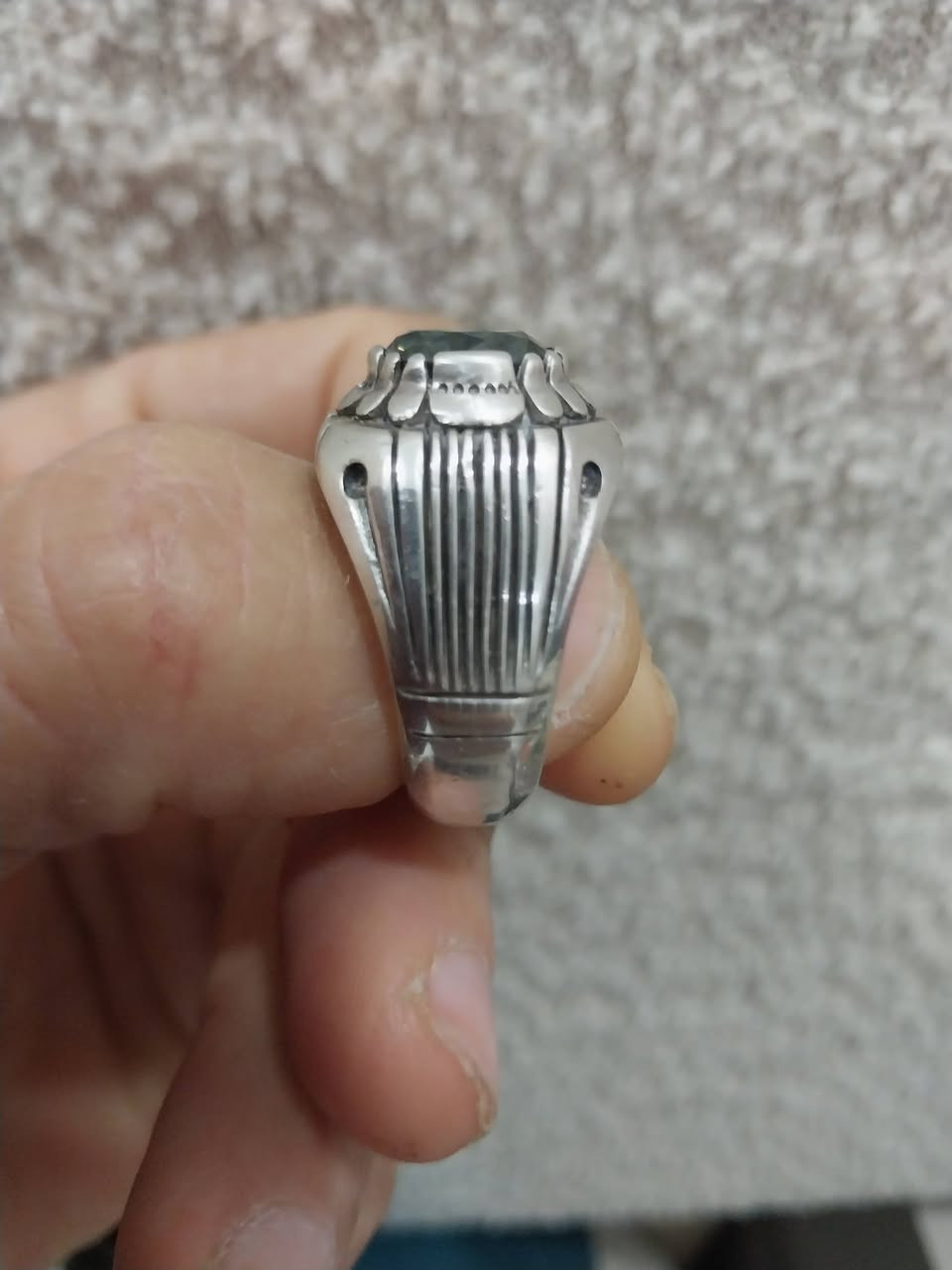 السلام عليكم موزنايت ٢٢غرام شرط يدك فول للاستفسار ***********واتساب ١
