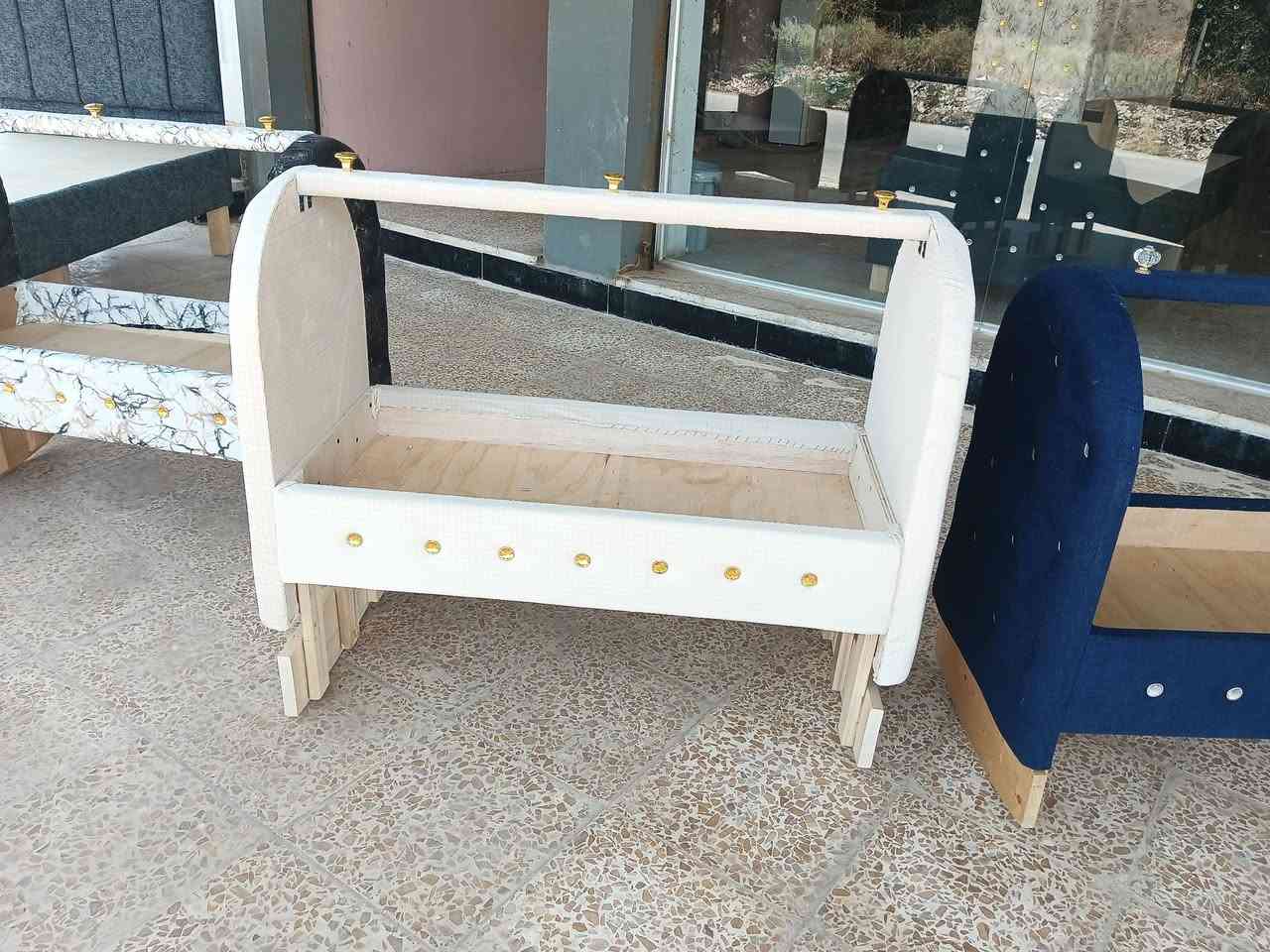 معمل ومعرض النجارة الفاضليه
تخت نفر فصال تركي 
شغل عراقي 
الوان متوفر حسب الطلب الزبون 
استفسار اخر ***********
واتساب
