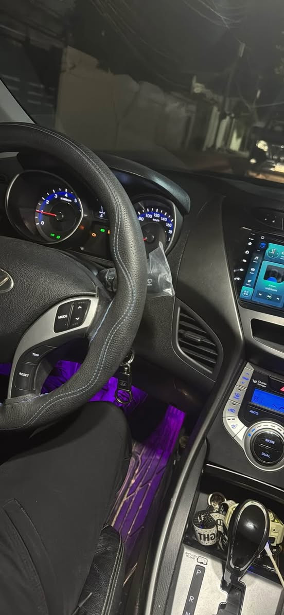 هوندا افانتي
زاخو 
2011
ستيرين فول تحكم
شاشه و كاميره
دوبه ي يه 
سبي سلايت
كير عادي و توماتيك
كوشن جلدو هيتر
تبريد سه ر سويجي
***********
سعر 60$
غرامه 0 دينار زاخو, دهوك
