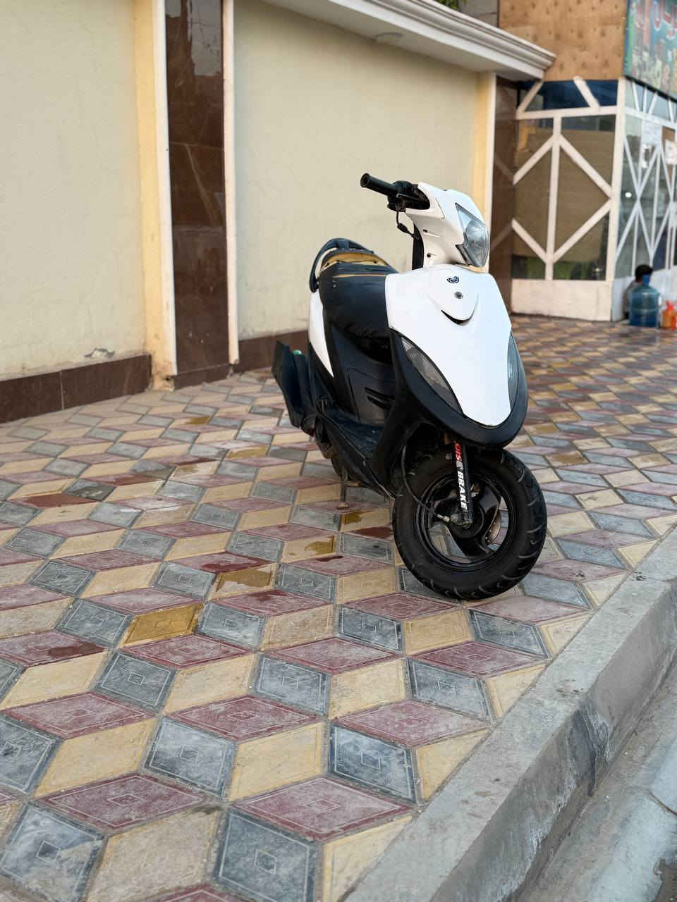 دراجه ماكس كفاله عامه كلشي شغال ***********مكان بابل جبله سعر خاص يدلل علينه شراي 🤣�
