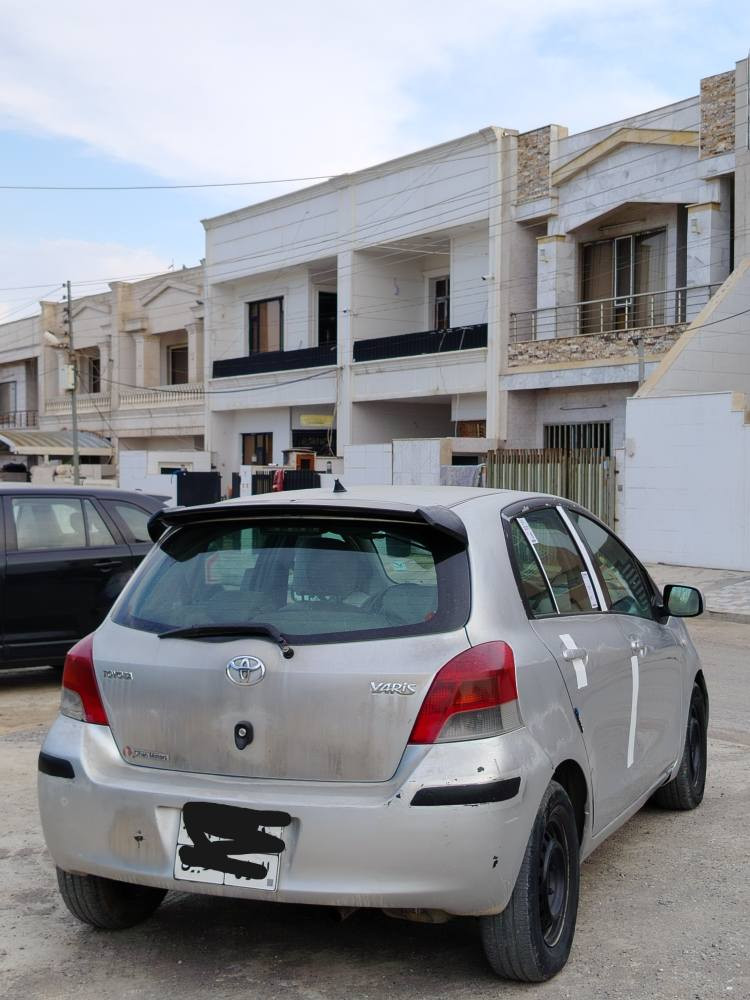 ***********يارس مؤديل2009  تؤماتيك ٣ بارجةي سبوخة جةمبةكي زؤر بجوكي بيشي هةيه فحسو هةزةي نوه گيرو مةكينة بةشةرت بةناو كردن بةشةرت تةقةو رةقةي بةشةرت شاشة ئايبات+ سوكان فؤليرم+ شةغال سيارةكة 100 هةزار خرامةي لةسةرة هةموو گياني بةشةرت مالي دؤستة سحر 72  وةرةقة و مجةل ناونيشان هةولير أربيل, العراق
