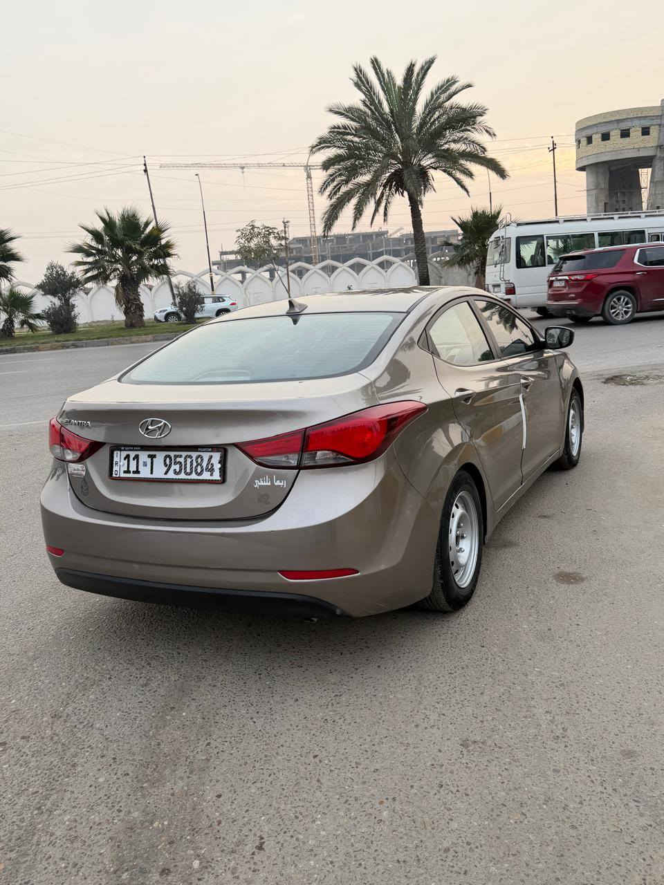 سلام عليكم سياره نوع النتره موديل 2016 السعر 113حدثا بس بنيد سياره جهازه مكينه كير حداديه تخم تاير تبريد كله مكفول مكانيه كربلاء تحويل موباشر رقم الهاتف ***********
