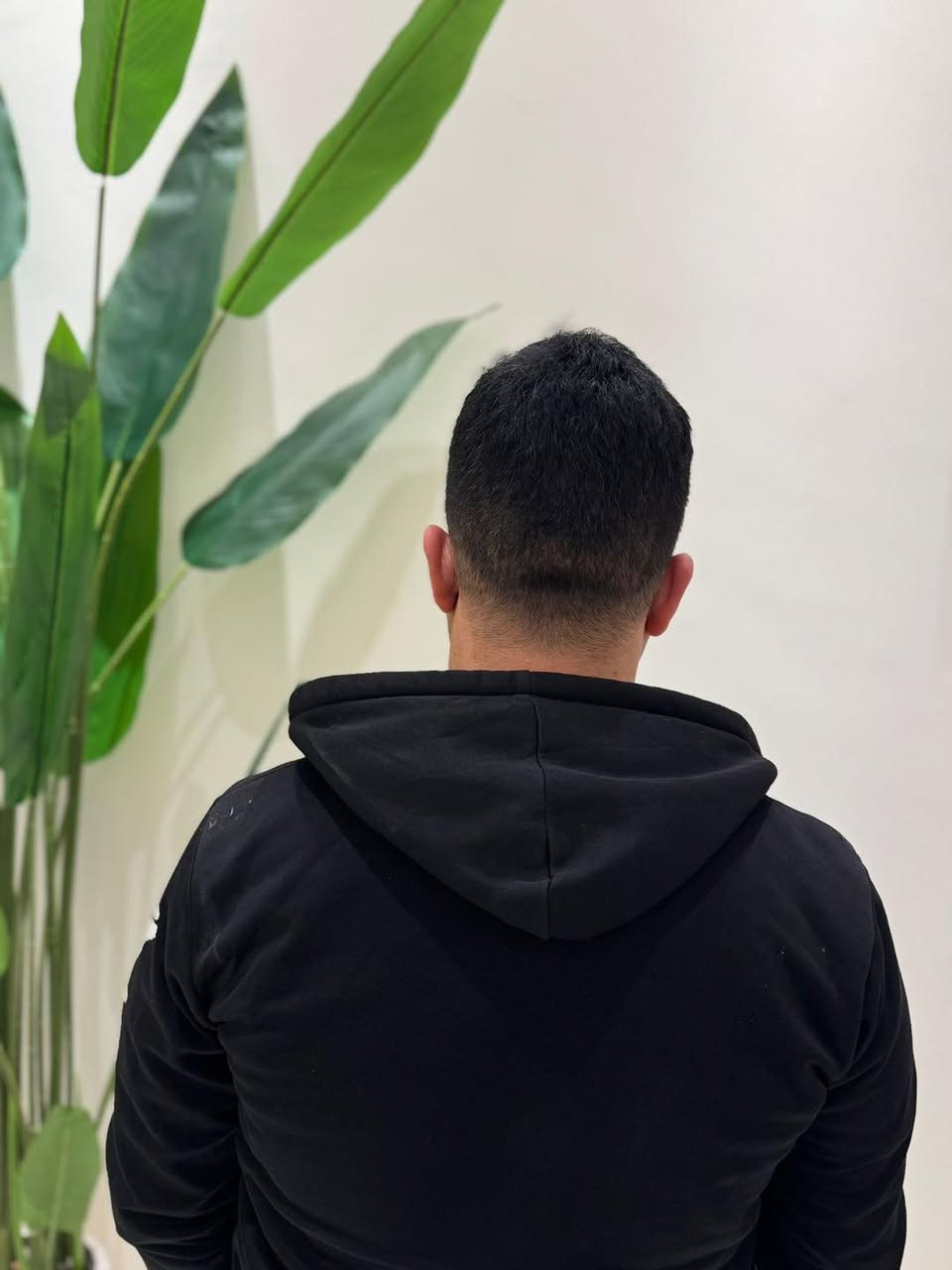 نتيجه ٦ اشهر بعد الزراعه 🌹 

✨✨مع الوطني الاماراتي 
احجز الان دون تردد💥
‏‎💫مركز الوطني الاماراتي التخصصي لزراعه الشعر💫

‏🌪🌪{𝑉𝐼𝑃 𝑆𝑃𝐸𝐶𝐼𝐴𝐿}🌪🌪العرض الذهبي900 الف فقط.  
🌹عمليه زراعة شعر على يد طبيب وليس خبير😉

⚡️زراعة الشعر  بتقنيـــةحجر الزفير (حصراً) وبتقنيـــة الإقتطــاف FUE الاحدث.
زراعة 6Ɗ و3Ɗ للرجال والنساء( زراعة شعر الراس والحيه والحاجبين والحروق والندوب) .
⚡️ مدة زراعة الشعر  لا تجاوز 8 ساعات ، عدد بصيلات مفتوح ، تخدير موضعي دون الم ✔️

🔹يشمل العرض:-
✅المعاينه والتحاليل قبل العمليه مجاناً🔬🧪
✅ 10 جلسات بلازما ايطالي المنشأ مجاناً💉 
✅ 10 جلسات ميزو ثيرابي اسباني المكون الفيتامينات والاحماض والمعادن مجاناً💉
✅غسل الشعر يومياً بعد الزراعة لمدة 15يوم🚿
✅حقيبة علاجيه مجاناً بعد العملية 💊
✅وجبه طعام للمريض 🍔
✅شهاده ضمان مدى الحياة(وان وجد اي خلل في الزراعة تعاد مجاناً)
✅هدية 3 جلسات نظاره وتبيض  للوجه مجاناً💥

📞للحجز والاستفسار:_
***********
***********

بغداد ⚡️ المنصور :- ١٤رمضان مقابل حلويات ابو عفيف
