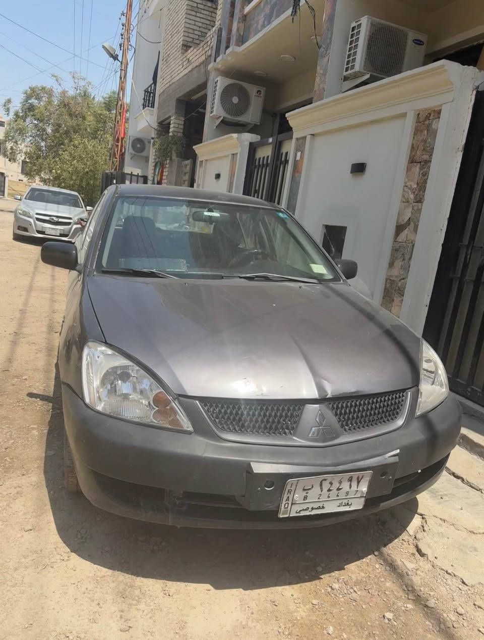 السلام عليكم لانسر ٢٠٠٨ محرك ١٥٠٠ مابيها كل نقص باسمي تحويل مباشر بيها جاملغات امامية معدله بارد ومكانات صبغ ابيع صبغ حزام والقماره بيها فابلون كاربون فايبر اثر جراد بدون صبغ وموجود سونار قبل الفابلون السعر 74 وبي مجال قليل الي معاجبه السعر يعبر المنشور للاستفسار خاص او على الرقم *********** بغداد, العراق
