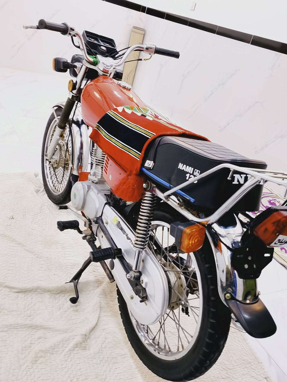 السلام عليكم 
دراجه نامه امتياز 
موديل 19 تعمير 23 
دراجه نضافه خير من الله 
دراجه اصوليه السعر 700 
مكات كوت وافدين
وبيه مجال رقم الهاتف *********** خاص
