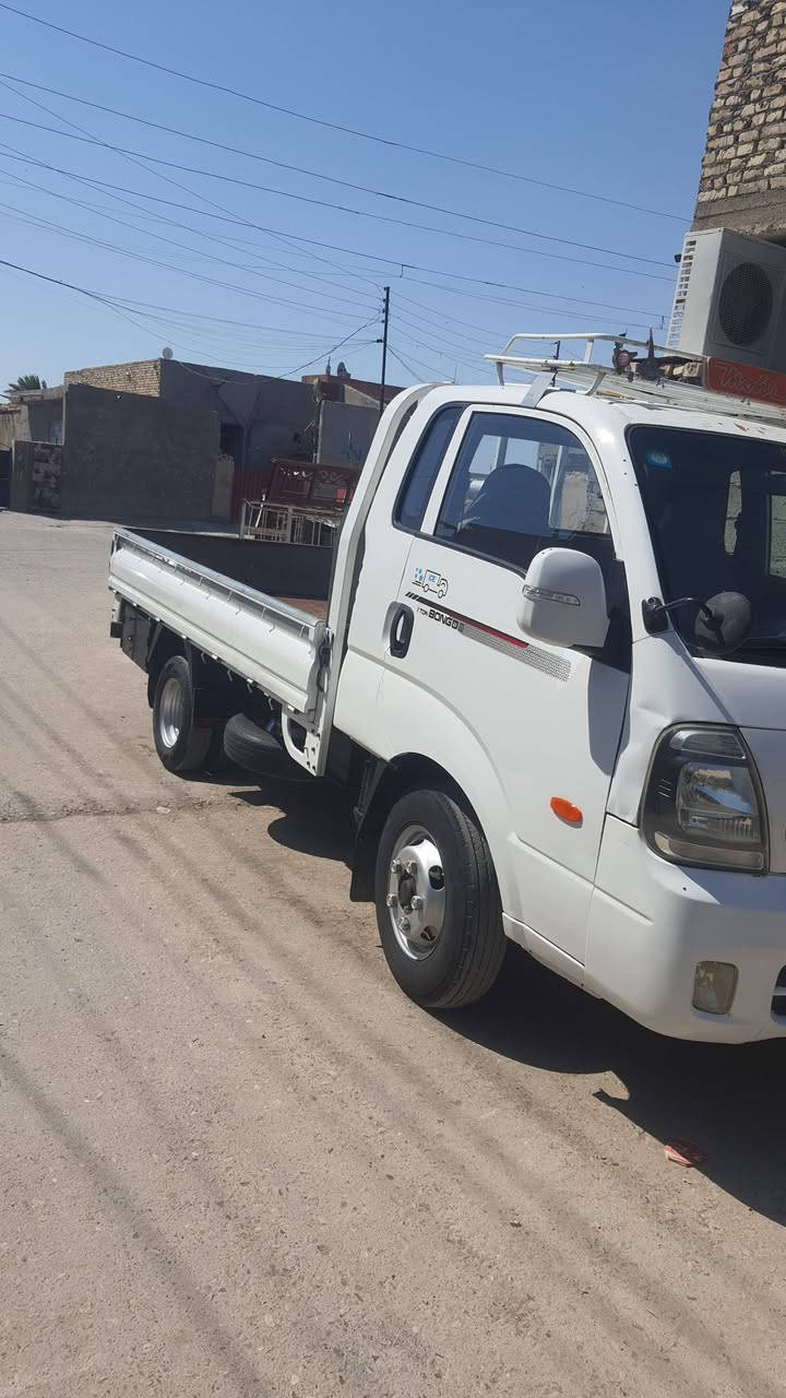 البيع فحل مديل 12 رقم بغداد ألماني مداور ثاني يوم تحكم سبعه كير محور خمسه بم ونوزل سعر 125 العنوان بغداد المعامل ***********
