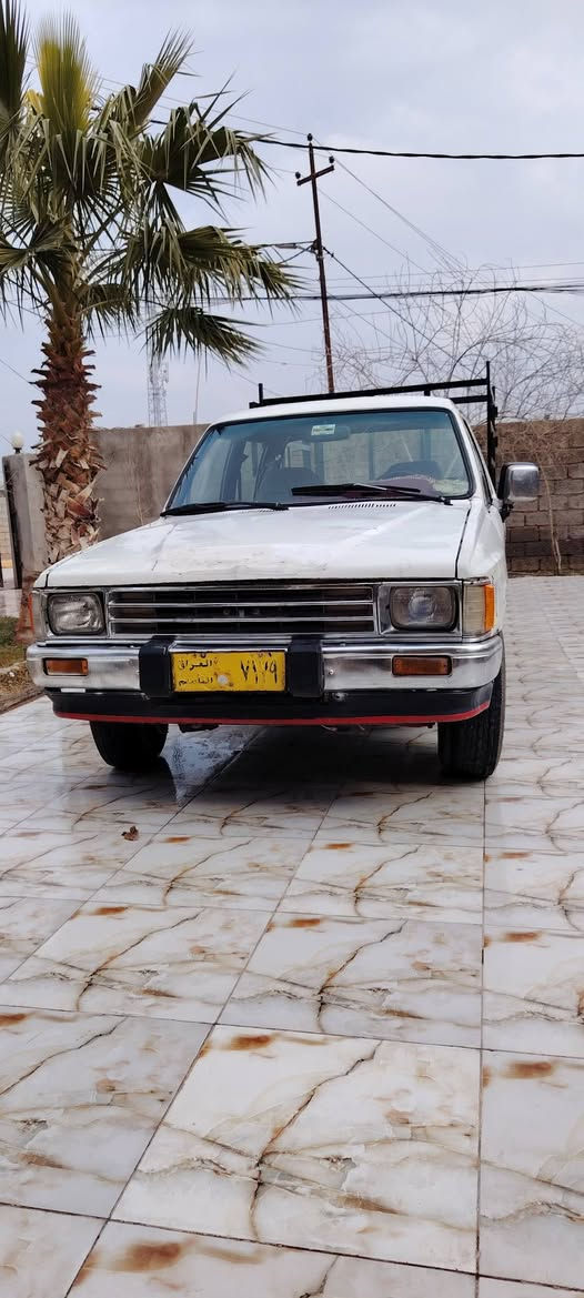 السلام عليكم
للبيع او مراوس مع سياره قماره حسب القناعه

بكم موديل ٨٨ دبل قماره

كير محرك صدر شرط
٤ تايرات قبل أيام شديتهن 

دفتر بانزين رقم تاميم

انطيك وكاله فقط 

***********
