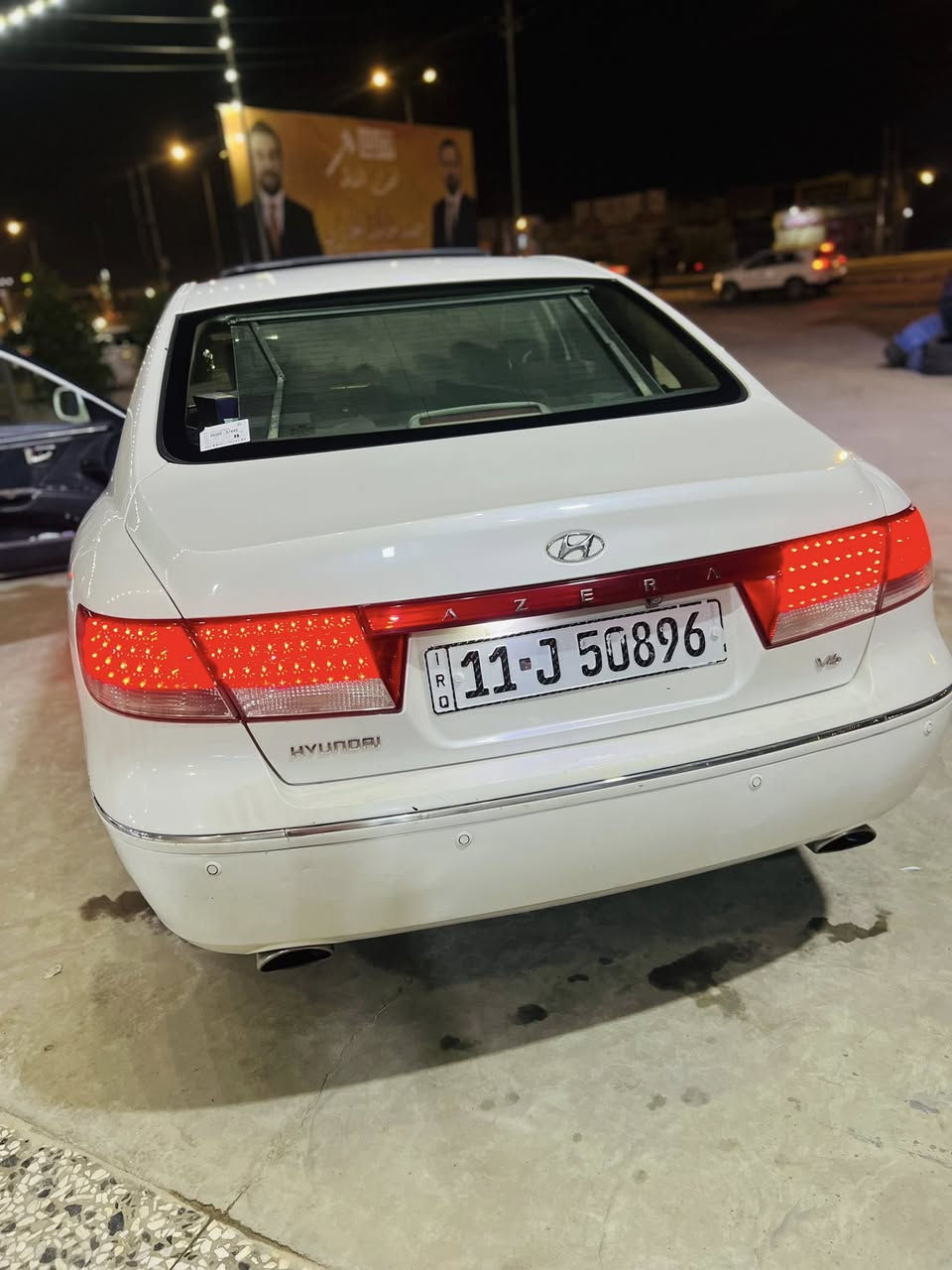 سياره هونداي ازيره 2009 خليجي شركه الكاصد فول موصفات ابيض صدفي محرك 3300 بيها قطعتين صبغ السياره جاهزه من محرك كير صدر تخم تاير ترايك وين متريد رقم بغداد باسمي تحويل ثاني يوم مكانها الرمادي سعرها 105 وبيها مجال بسيط 
***********
