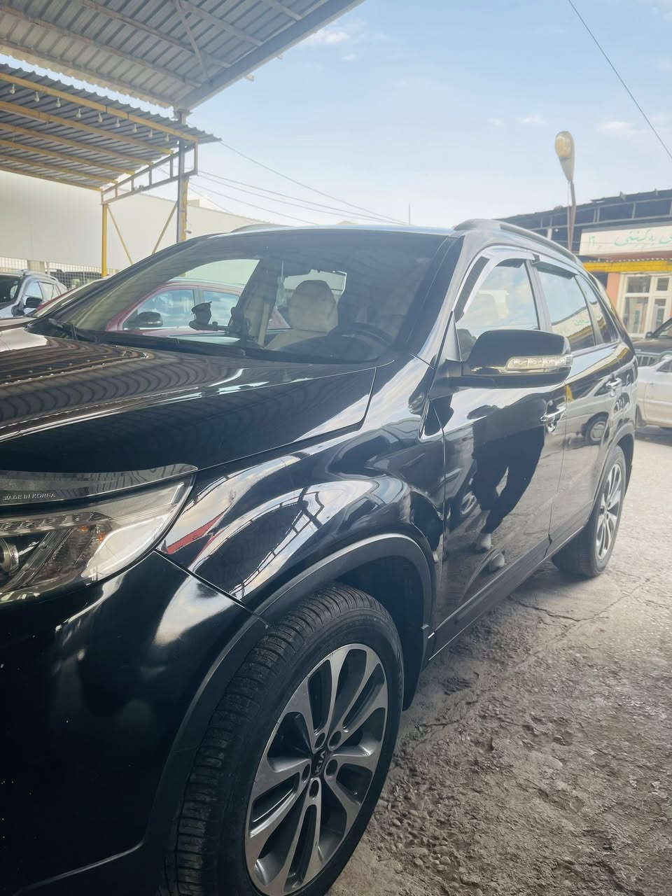 بسم الله الرحمن الرحيم
سورينتو 2015

خليجي 

بدون صبغ مكفوله 

مكينه 4

7راكب 

تبريد مركزي 

هاند بريك دكمه 

اوتو هولد 

شاشه معروفه مواصفاته بعد

محررك وكير شرط الفحصً

تحويل ثاني يوم 

مكانها سليمانيه 

سعرها153وبيعا مجال قليل

***********
