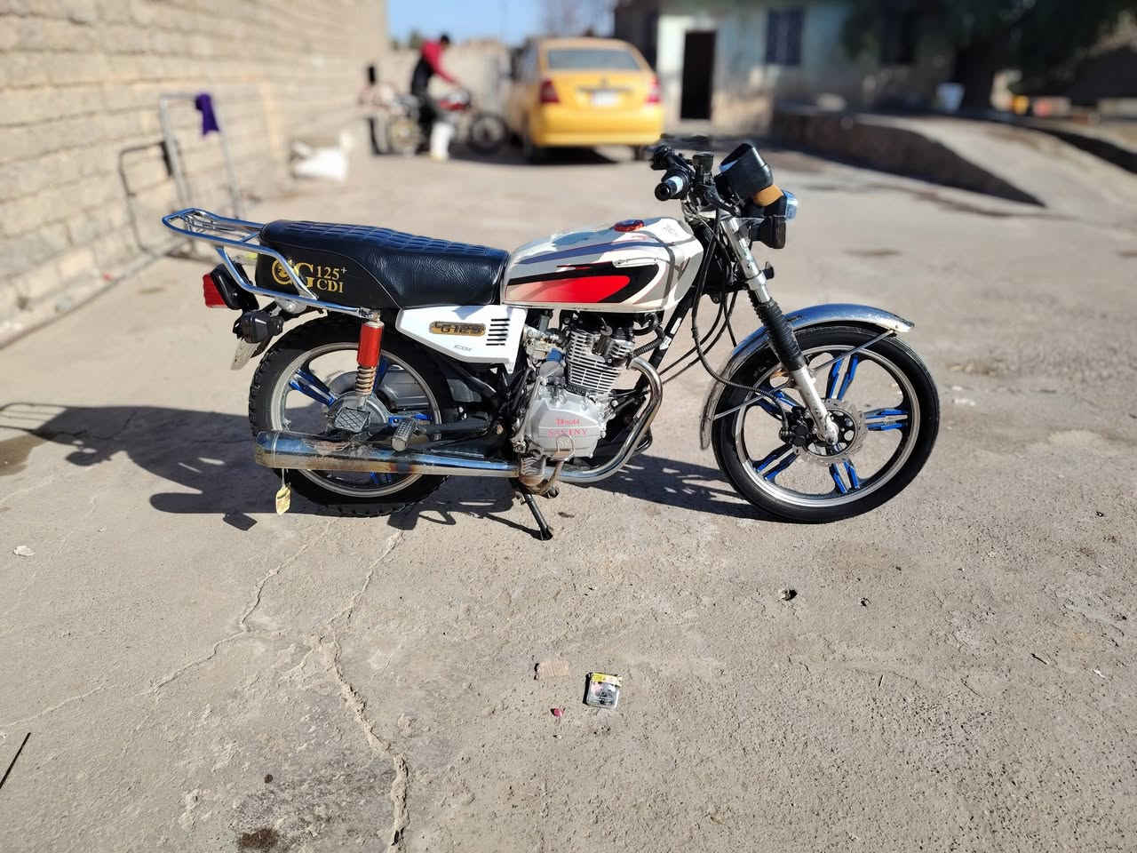 سلام عليكم ماطور للبيع سيفان محرك مفتوح  2020 باب اول شرط كلو سلف كهربايت شقاله كامل المكان كياره*********** سعر 400 وبي مجال شراي يخابر لاا تراسل
