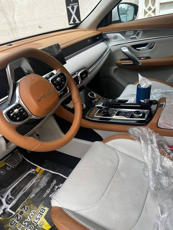 جيتور x70   فل
بدون رقم تترقم شمال
موديل 2025
حجم المحرك 16 تيربو
ماشية 7000  قابل للزيادة
سيارة مكفولة من كل شئ
سعر 180 $ ومجال
.سيارة موجود دهوك
تلفون ***********
