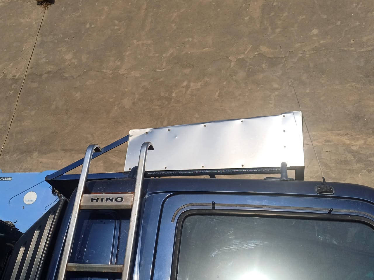 سلة للبيع ***********
