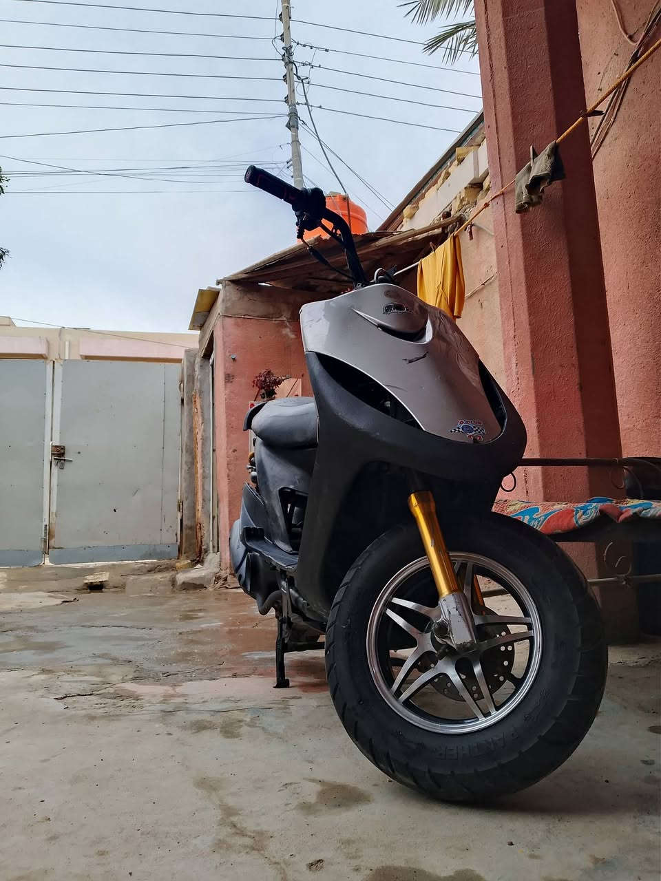 سلام عليكم 
لاتكلي شراي امسح المنشور وبل اخير متشتري دراجه ماكس عدله دراجه نضيفه خير من الله سلف هندر شلعه ومعدل بيه تزويد دبل رياضي اصلي ويل نجمه اصلي يده جوسو اصليه كلجات رياضي سبايدركاربون فايبر دراجه 49 بلاد عيبه فقط الكشن محترك من يم القبق مثل ماموضح  بل فيديو السعر 425 بيهه مجال حك الجيه والدراجه من. تجي تشوفه بعد احله مكاني بابل شارع 80 مال كربله يم محطه الأضواء الجديده رقمي ***********بي واتساب والشراي اخلي على راسي
