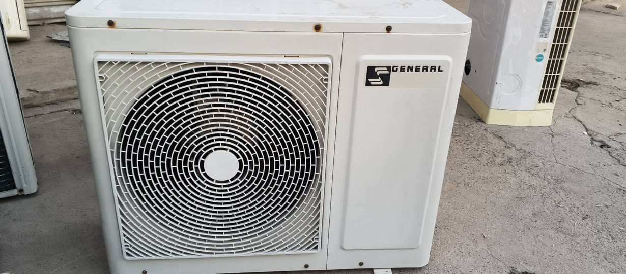 يتوفر سبالت كامله شغاله وقطع خارجية كارير  .موصل حي سومر ***********
الاسعار 
١طن جبسون ١٨٠ الف
واحد طن ونصف بيلسان ٢٥٠ الف
٢ طن جداري ٣٥٠ الف
عمودي ٢ طن ونص توسوت ٤٥٠ الف 
عمودي ٢ طن ٣٧٥ الف
