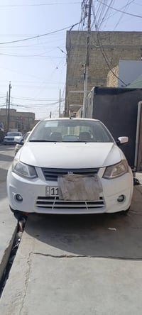 سيارة سانيا موديل 2020ماشية 69 سعرها 70رقم موبايل 07708953026