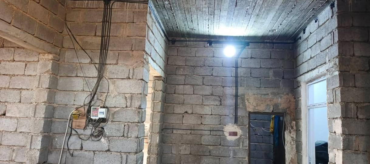 السلام عليكم هيكل طابو زراعي سند 25 مساحة 400متر 
للبيع الفلوجه الشهابي الهيكل نص من عنده ماسس كهرباء و مجاري كامله  سعر 28 و بي مجال ***********
