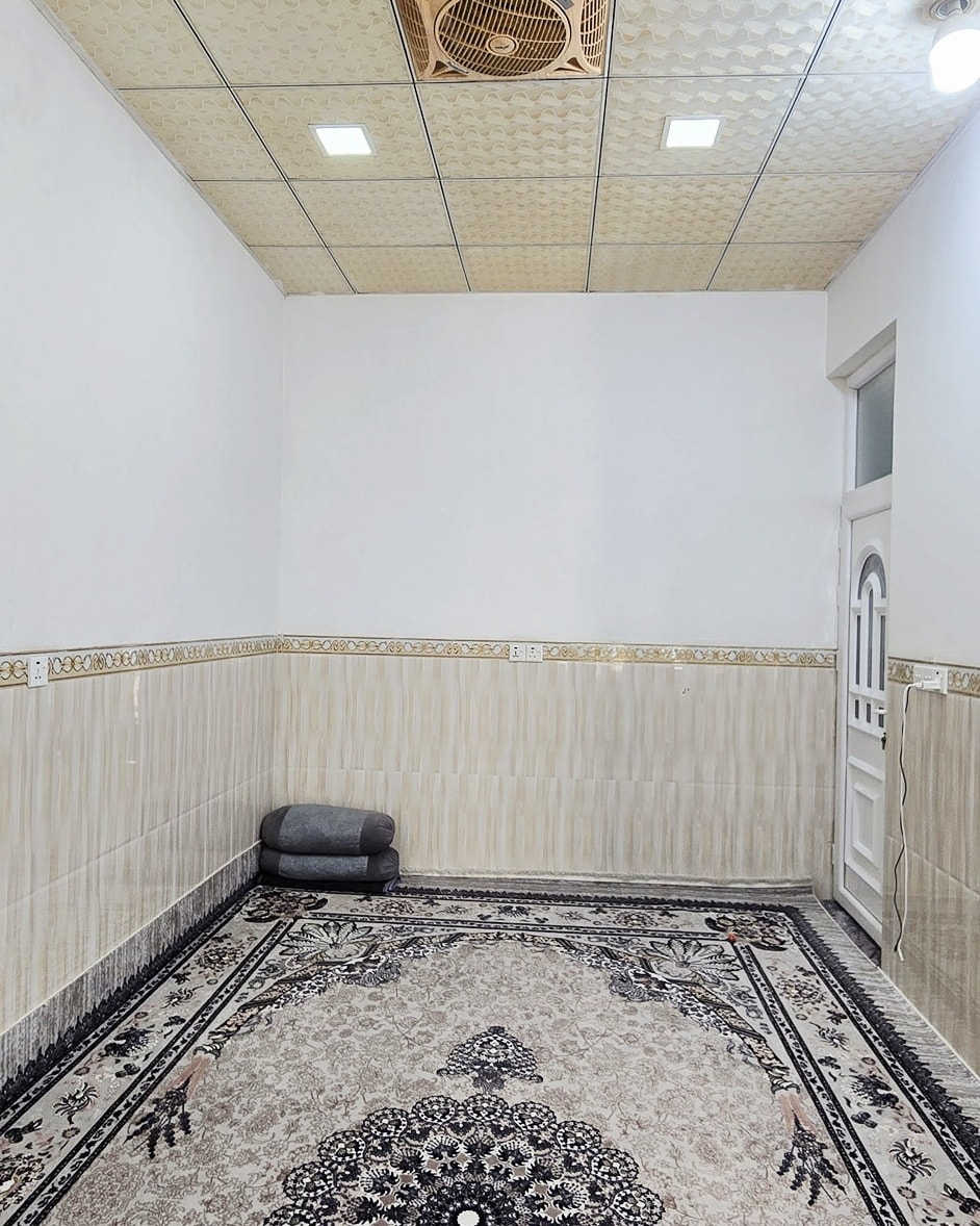 السلام عليكم
ئه م خانووه  بۆ فرۆشتن بو ئه وه ي نرخي خانوه كه ت زوو بي بكات لايكي به يجه كه مانت بير نه جيت 
♦️شوێن کەلار/ كازينو ئازادي نيزك جاده ي سه ره كي و مزگەوتي سه لاحه دين
♦️رووبەری 80 مه تره  (4×20) و رووى له خوري  به يانييه 
بيكهاتوه له يه ك قات 
تيبيني]كه ره سته ي ناو مال يه ك تاقم كه وانته ري له كه له 
ايستا ده توان بينرمان بن له تيك توك https://www.tiktok.com/@aqarat.salam?_t=ZS-8tpUjnJ4BRR&_r=1
______________________________↘️⁩
عقارات سه لام بو كرين و فروشتن و بةكريداني  مولك بةخيراي و بةمتمانةوة بةكةمترين كات 
په يوه نديمان پيوة بكةن 
      
 ئێوەی بەڕێزیش گەر موڵکتان هەیە دەتانەوێ بیفرۆشن یان دەتانەوێ بەکرێی بدەن
دەتوانن تەواوی زانیاریەکان بة نامةي مسنجةر بنيرن بو پةيجةكةمان 

📌 ناونیشانی تەواوی موڵکەکەت
🏡 چەن وێنەیەکی موڵکەکەت
💲 نرخی موڵکەکەت

بو زانياري زياتر په يوه ندي بكةن به

*********** م سه لام تايبه ت به كرينو فروشتن 👉👉👉

***********م صالح تايبه ت به كريداني خانوو له هه موو شوينكي كه لار 
________________________
