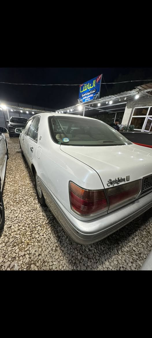 ملكة موديل 2000نظيفة بدون حادث اوصليو الشراي يتصل السعر 160وبية مجال 
***********
***********
