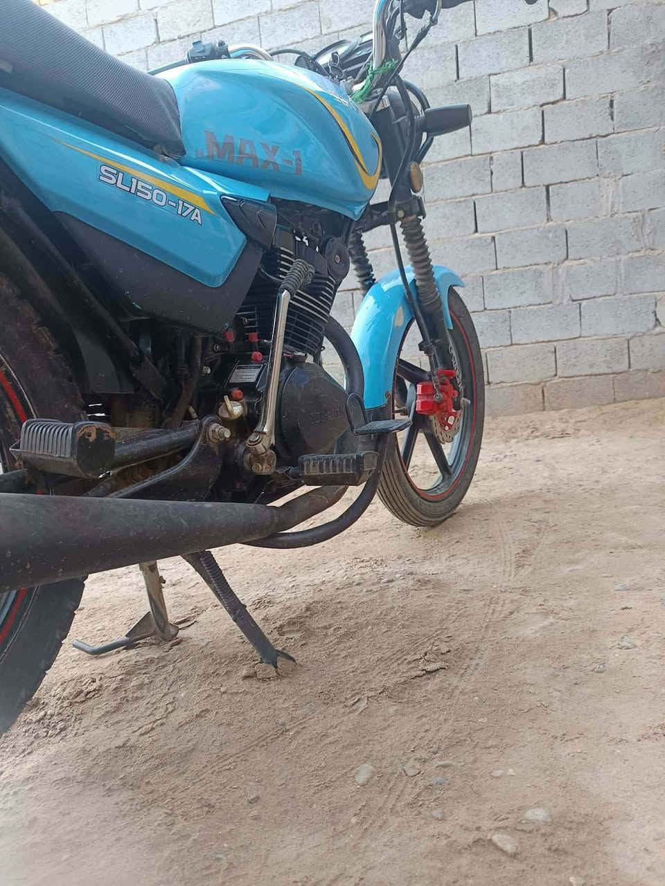 سلام عليكم مرخست لمدير لكروب دراجه دايون سعر 750 وبيه مجال لمكان بابل ايم تقاطع شريفه
***********
