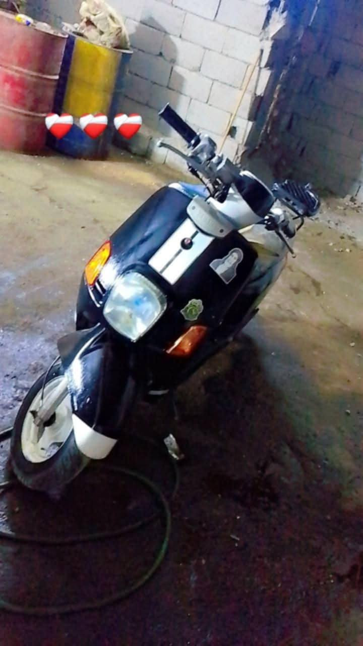 السلام عليكم ماكس بوليس دراجه بلادية بوشة 49 مديل 2008 السعر 450 وبية مجال رقمي***********
