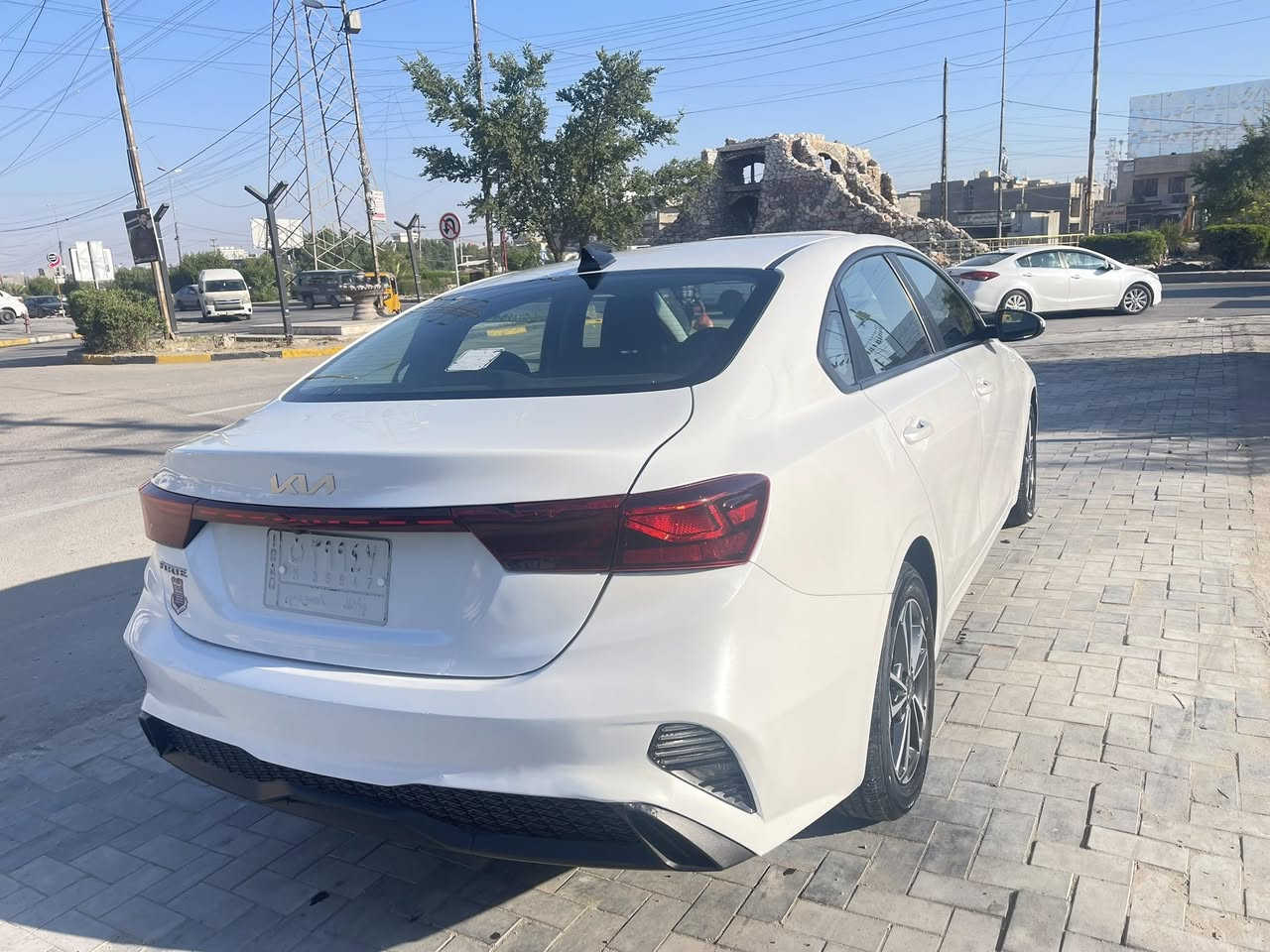 فورتي موديل 22 بغداد بيه جاملغ وبنيد حادثه صطحي من فوك البنيد مابيه اي نقص السعر 15000 الف دولار عنوان الغزاليه التصال ***********
