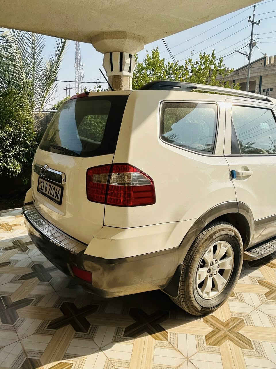 كيا موهافي للبيع موديل 2013 سيارة جاهزه ونضيف وحلوة السونار مثل ماواضح جدامك
رقم بغداد الماني دولي 
السيارة بأسمي 
السيارة مضيفة ومتعوب عليها 
صدر حدادية تخم تايرات نضيف
تحويل مباشر احولك 
صدر امامي خلفي نضيف 95‎%‎
السيارة فتحه بالسقف 
شاشه +تبريد 6 قطع +7 راكب 
تبريد تدفئه سيارة حلوة ونضيفه جداً 
مابيها لا صبغ لا ضربه السونار أمامك السعر 150 وبيها مجال 
***********
