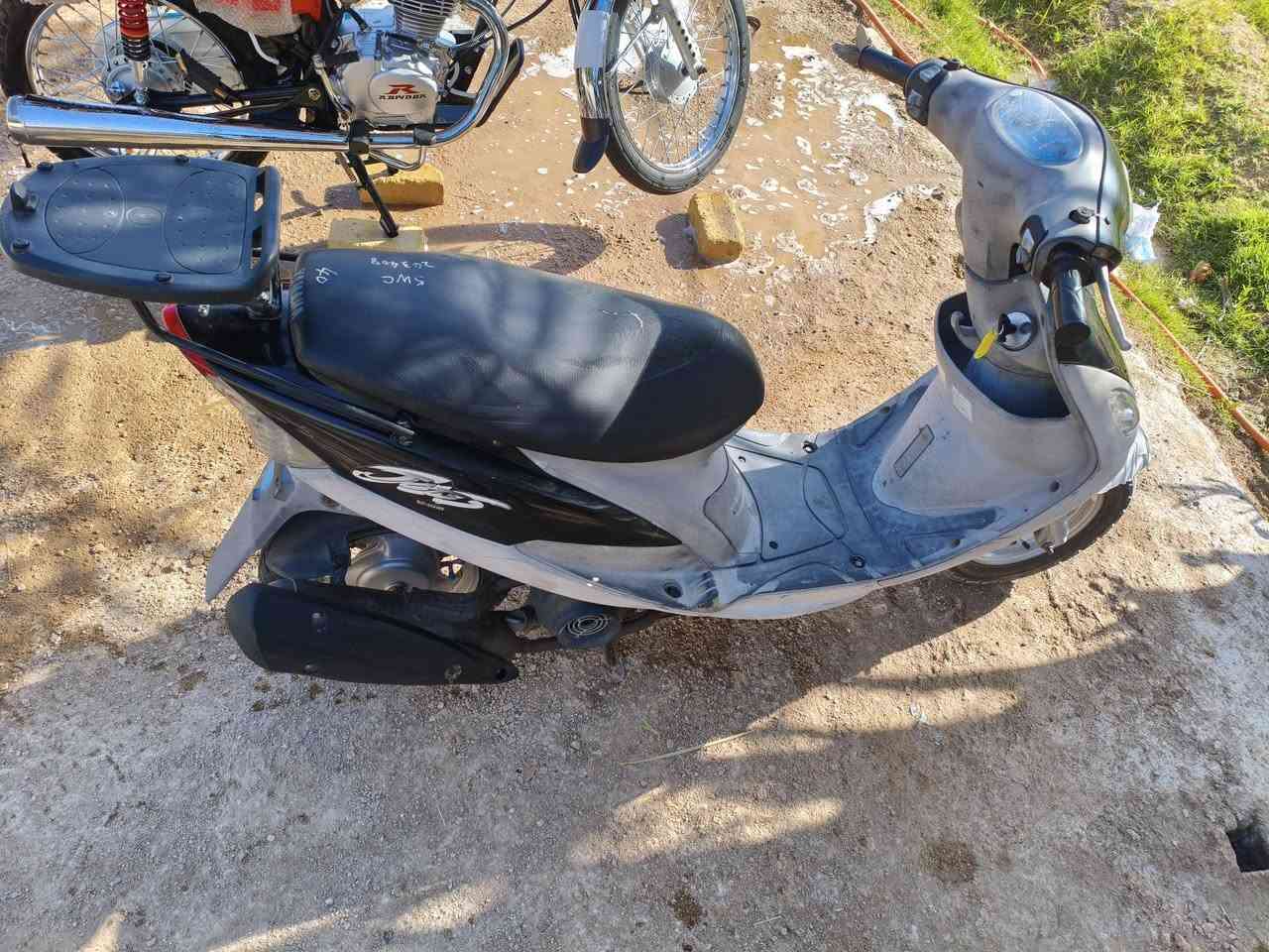 للبيع او مراوس ب4 كير   ماكس منغولي مكفوله من كلشي نضيفه كلش صار شهرين من نازله سعر 900 وبيها مجال قليل كلش مكان سماوه رقم ***********
