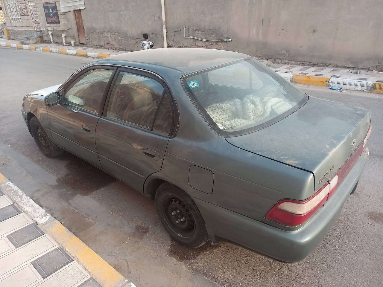 كورلا 1994 رقم بغداد انكليزي مكينه وكير شرط جديدات  السياره عوزها  ترتيبات رايدها ب 45 وبيها مجال للشراي
السياره باسمي وهزتها تنتهي  بداية سنة  2027 

مكاني سوق الشيوخ  الحي العسكري 
 
وهذا رقمي ***********
