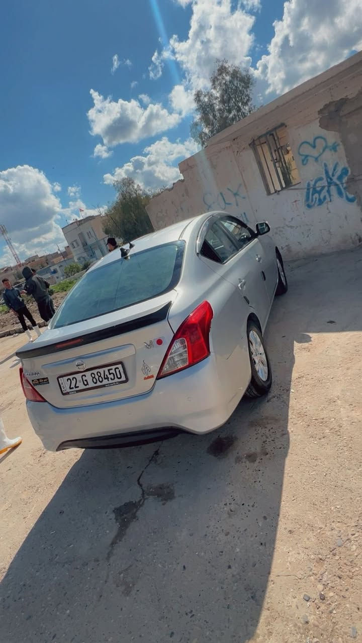 السلام عليكم
نيسان صني هندي 
موديل 2021
رقم اربيل الدولي 
هزه و سنويه جديده 
كابون بأنزين الكتروني  
محرك وكير شرط 
كير توماتيك 
تبريد تدفئه 
طخم تايه جديد 
طخم حداديه جديد 
شاشه وكامره 
سياره ضررها قطعتين صبغ جاملغ وبوند بدون دواخل شرط وبيها بارد بسيط بل سقف 
شرط التحويل 
السعر 90$وبيها مجال


**إذا كنت صاحب هذا الإعلان وتريد حذفه لأي سبب، رجاءا أرسل رسالة إلى الدعم الفني**