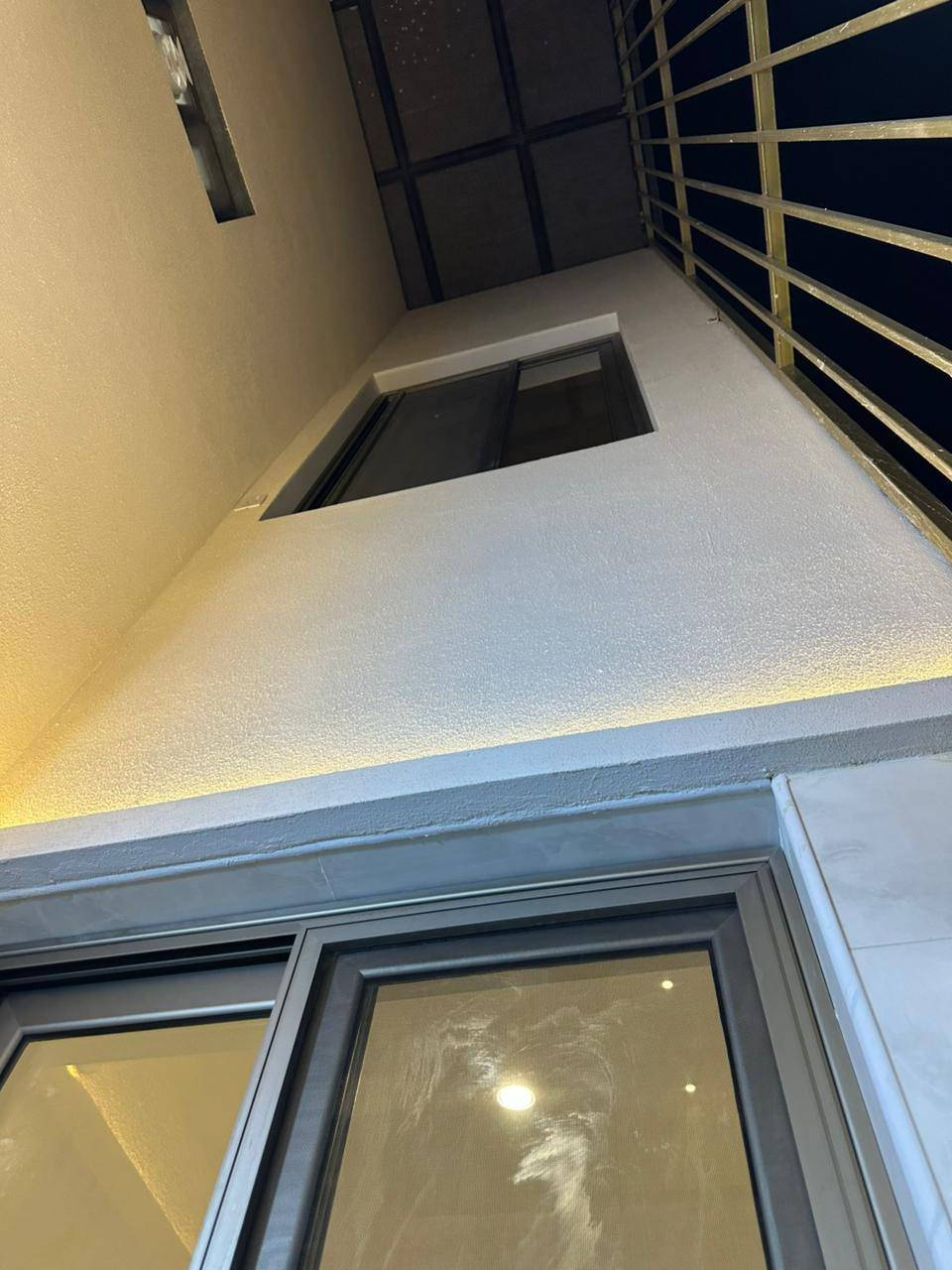 بيت طابقين للبيع ١٠٠م بالبوعيثة بالسلطان الثالث زيروا مامسكون بناء حديث وفول مواصفات
للاستفسار ...  ***********
