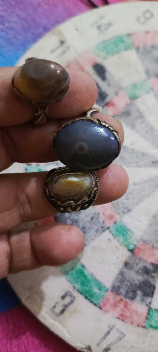 السلام عليكم
عندي ذني المحابس للبيع 
قيم باليرضي الله  مكاني 
سوق الشيوخ للاستفسار المراسله عالخاص


**إذا كنت صاحب هذا الإعلان وتريد حذفه لأي سبب، رجاءا أرسل رسالة إلى الدعم الفني**