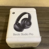 Beats Studio Pro • اصلي • نفس نظام ابل