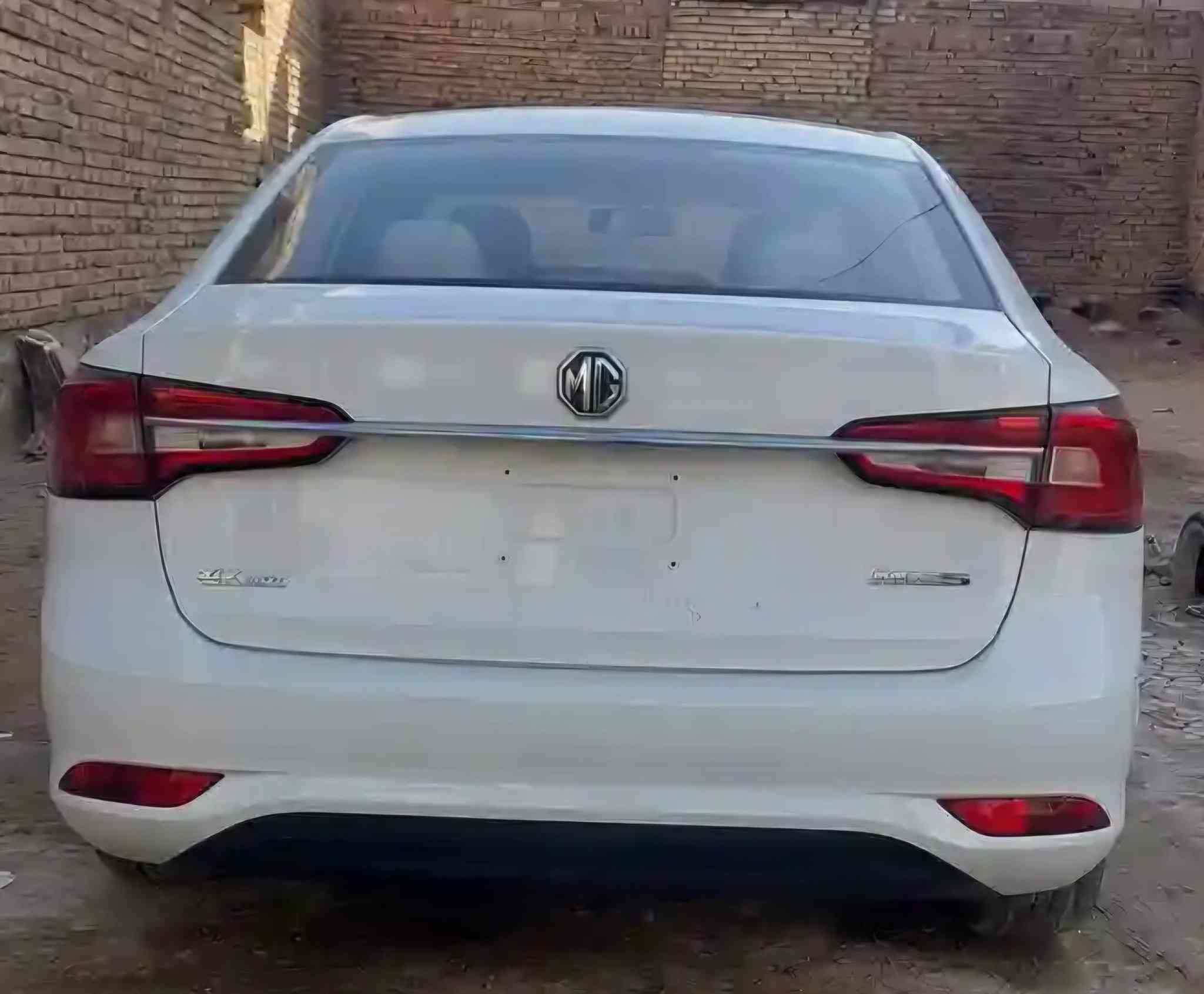 سلام عليكم ام جي فايف مديل 2025
سياره ب وضع زيرو  ماشيه)(4000)  كيلو 
/غير مرقم /  موصفات تحكم ستيرن  اشاير بل مري شاشه 3 وضعيات قياده  -/سعر 105 ورقه وبيه مجال  ***********
بابل شارع ٦٠
