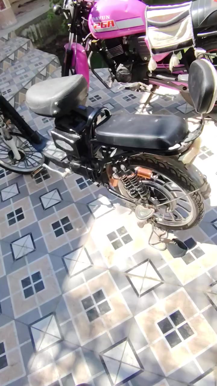 باسكل شحن للبيع حجم كبير
عايز بس بطاريات و بسعر مناسب للتواصل 
***********
