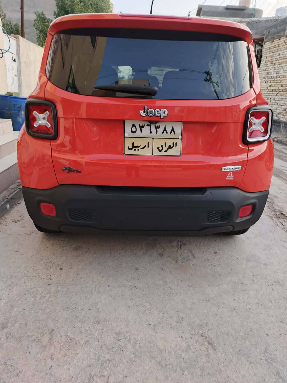 سلام عليكم للبيع جيب رينكد لون طماطي فاتح محرم اربعه اسرندر حجم 20400 المرغوب ماشيه 70 الابواب الماميه بصمه والتشغيل بصمه تشغيل عن بعد هاند بريك اوتو بصمه تبريد ثلج كهربيات بشرط تايرات جدد الصدر كوله جديد كير محرك كبس ما مفتوحات السياره شرط طك فلين شويه بيها بجاملغ الخلفي ربعه والباقي مكفولة كفاله عامه حتى الدعاميات حتى من البارد والشخط دواخلها زيرو سبير ما نازل تحويل مباشر وعلى ايد دكتوره من الزيرو لحد الان كتلوكات الشركه بيها ريحت الشركه بيها السعر 118 وبيها مجال للشراي مكاني بابل ***********.  ***********
