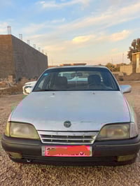 سيارة اوبل اومكا للبيع كير اوتوماتيك هزه جديده السياره بسمي سيارة بيت ...