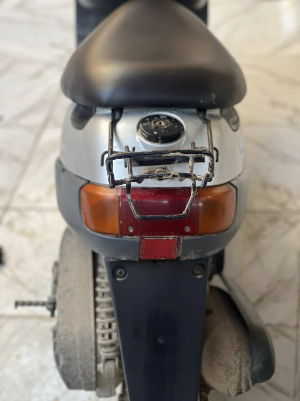 دراجه بترا خطين قفل اكسن ما مفتوح برغي بيها السعر 550 وبيها مجال
*********** ناصريه مركز
