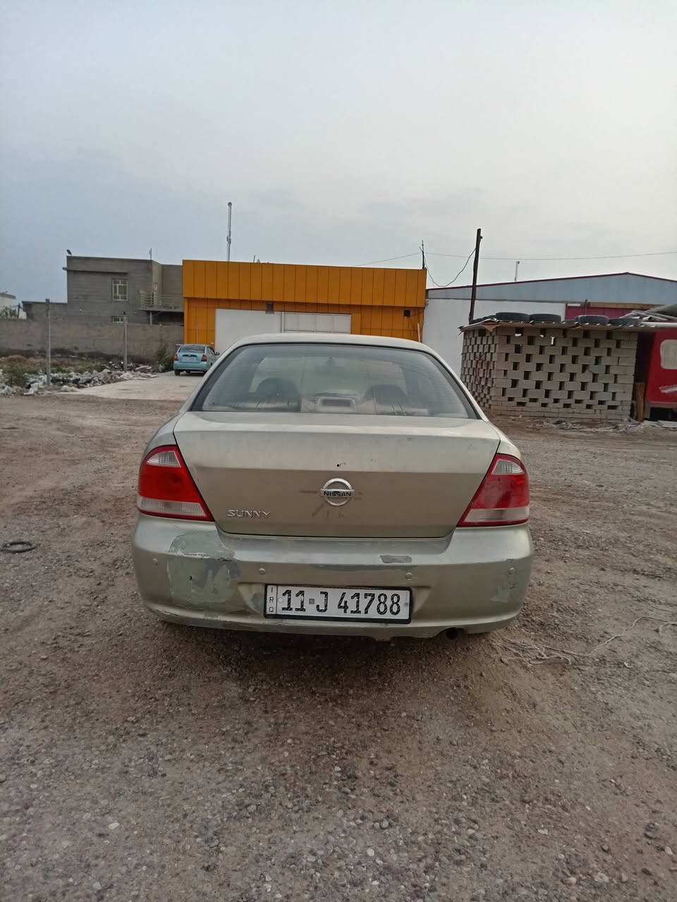 سياره سني 2007محرك جديد كير جديد صدر جديد تخم تاير جديد تبريد شغال تدفاه بيه صبغ اربع قطع مكان السياره صلاح الدين سامره***********
