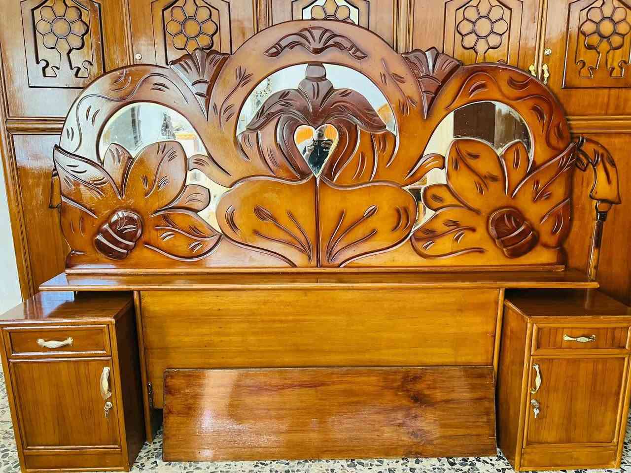 غرفه ام  الخمسه ملحق مستخدمه
مكانها بغداد مدينه صدر 
 اكو توصيل داخل بغداد مجاناً


**إذا كنت صاحب هذا الإعلان وتريد حذفه لأي سبب، رجاءا أرسل رسالة إلى الدعم الفني**