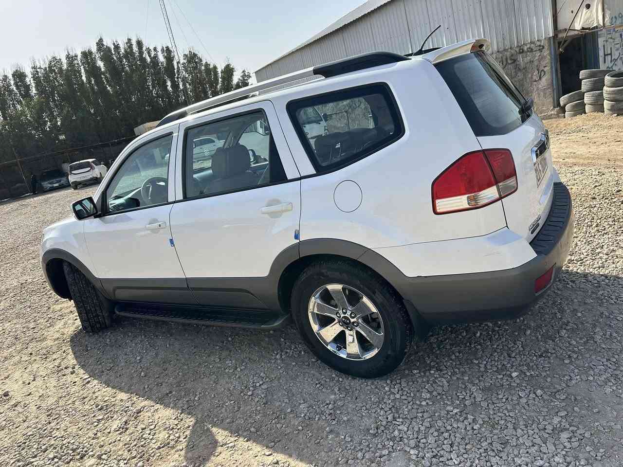 السلام عليكم
كيا موهافي 2016 خليجي 
رقم شمالي سليمانيه سنويه ل 2028 تحويل ب اسم المشتري او وكاله 
عداد المسافه 202الف حقيقي 
كفاله عامه
محرك 6V
فور ويل 
ويل كب كروم 
تبريد مركزي ب السقف 
7 راكب 
داخل جلد بيجي 
حساس امامي خلفي
مخارج USB AUX
السعر المطلوب165. وبيها مجال قليل وبالعافيه ع الياخذها 
السياره جديده بمعنى الكلمه جاهزه من كلشي 
 📍 مكان السياره /الديوانيه 

📞 ***********

📞 ***********
