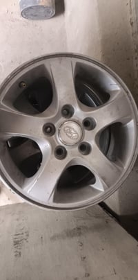 عدة • بترابة • لوازم سيارات