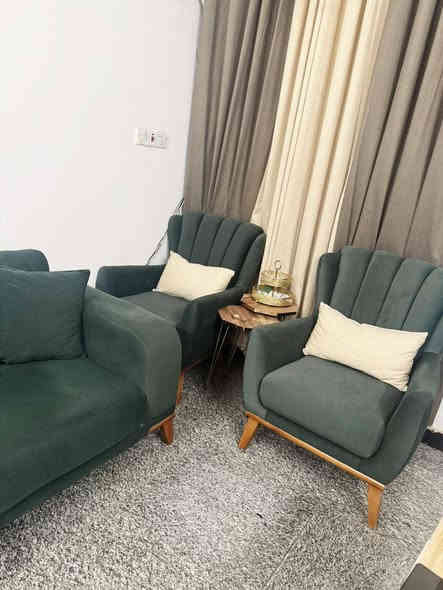 تخم عشر مقاعد تركي جديد مليون وربع مكان الغدير اتصال ***********
