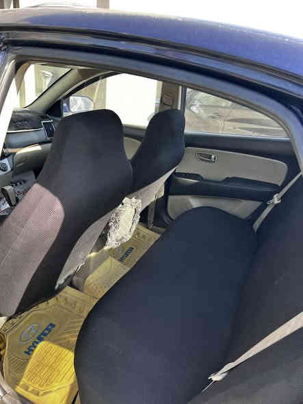 سلام عليكم ورحمة الله 
للبيع فقط النترا مقدس ٢٠٠٨ رقم بغداد انكليزي بأسمي تحويل مباشر سنويتها لل٢٩ السيارة بدون حادث على ايدي بس بيها جراد فول مواصفات فتحه شاشة جبيرة كاميرا حساسات اشاير بالمري مري شفط سنتر لوك محرك ١٦٠٠ دكشن عالي تبريد ثلج صدر أمامي وخلفي خير من الله داخلها لونين نظيف جدا مدوشمة كراسي وارضية وجنطة تخم تاير جديد ويل كب ١٥ 
السعرررر ٩٠ وبيها مجال 
مكانها جسر ديالى او الدورة
*********** بيه وات ساب
