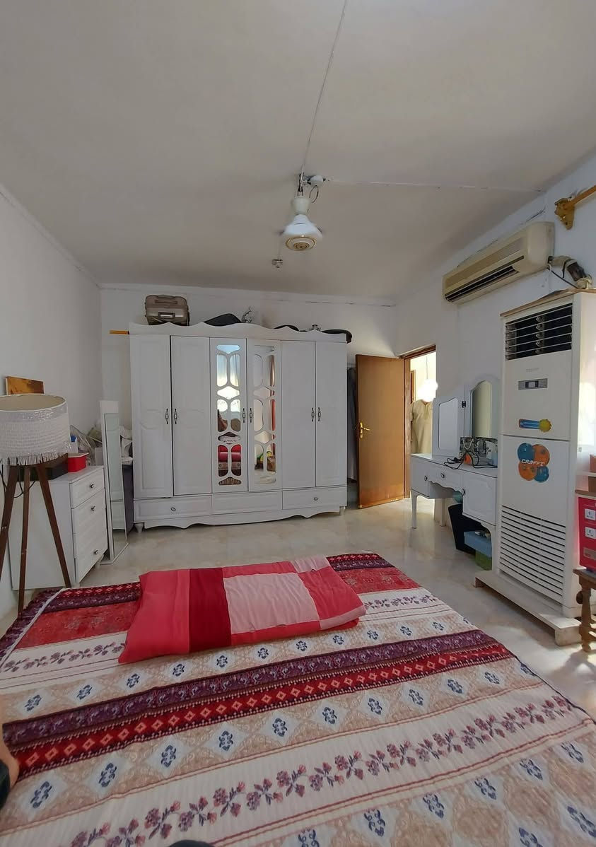 سلام عليكم مرخصت لادمن 
بيت للبيع مساحه 100متر مربع 
موقع قنطرة خليل بااااشا 
قرب جامع دربونه حماده بيت طابو زراعي سند 25 
تحويل شرط بيت نضيف حيل بناء حديث  
السعر او استفسار 
اتصال 
‏‪***********‬‏
