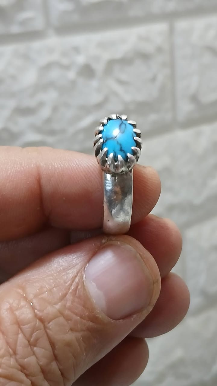 اللهم صل على محمد وآل محمد
لعشاق الجمال والأناقة والذوق 
رضوي نيشابوري قديم وأصلي للبيع مكاني بغداد


**إذا كنت صاحب هذا الإعلان وتريد حذفه لأي سبب، رجاءا أرسل رسالة إلى الدعم الفني**