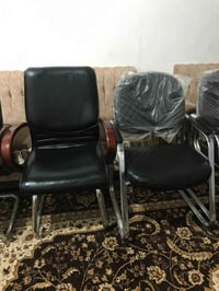 كراسي • للبيع