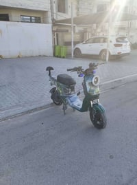 ار 9 • بطاريات جديدة • سماعات بلوتوث