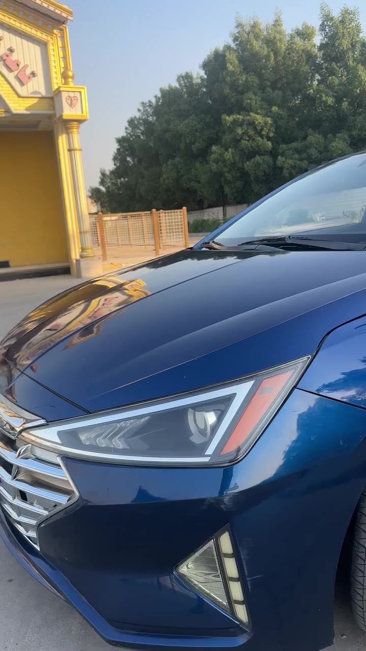 تحية طيبة
للبيع بيها سونار حديث مع الصور 
 موديل 2020 وارد امريكي  النترا 
رقم اربيل  سنوية بأسم شركة  تاريخ نفاذ 2026
(94 الف)  ماشية 
وكالة عامة بأسم ابنية 
  مواصفات
رادار امامي
مودات قيادة ( سبورت نورمل وسمارت)
تحديد مسار 
شاشة كبيرة 
مثبت سركة
كامرة خلفية  
رادار جانبية
نظام كار بلي 
نفكيشن GPS
حساس مانع تصادم 
تحكمات استرين جهتين 
نظام اتصال وحاكية 
نقطة العمياء 
منظومة زنون 
 لد امامي  
داخل لونين   
اضافات:-
براد كير مع تبديل دهن الكير جديد
جناح خلفي
دفيوزر خلفي 
 تبريد جديد هذا الموسم منظومة مبدلة 
المحرك مكفول كير مكفول  
ملاحظة :مفتوح قبق البلاستك بوجه المكينة فقط  
لغرض تنظيف تبديل راجز _ سيارة بيها ارباك طاك
للامانة هاي النقاط 
رقم الشاصي

5NPD84LF2LH574673
  حادث امريكا بنيد بلعراق فقط چاملغ الايمن تبدل اصلي نفس لون ونصبغ الباب صدر اثر شخوط 
عنوان بياع حي رسالة 
رقم  *********** واتساب
