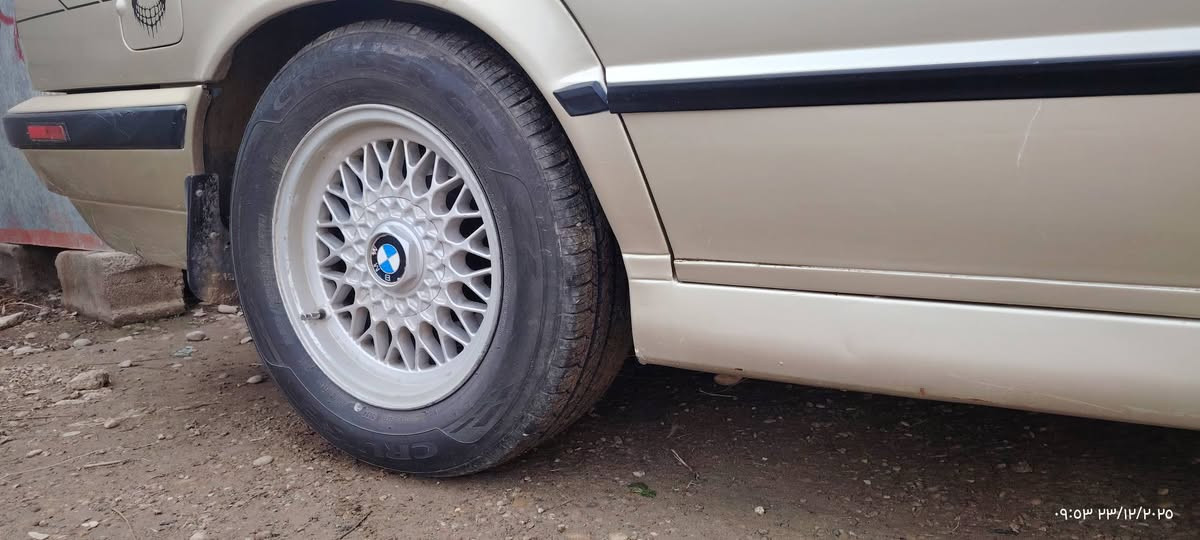 سلام عليكم عندي 525 محرك مفتوح محرك بدون تنقيص ولا بخار كير وتو سنويتها ل٢٧. سعرها ٥٠ مكال الدجيل  تبريد تدفئه شغال سياره مابيها نقص


**إذا كنت صاحب هذا الإعلان وتريد حذفه لأي سبب، رجاءا أرسل رسالة إلى الدعم الفني**